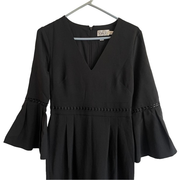 Eliza J Black Bell Sleeve Wide Leg Jumpsuit, Size 2 - Picture 5 of 11